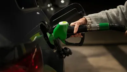 Мінус 10% швидкості — мінус витрати: як реально заощадити на пальному - фото