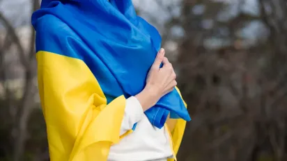 Гроші за повернення додому: які країни ЄС платять українцям до 2500 євро та як їх отримати - фото