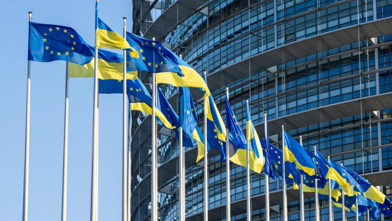 ПДВ для ФОПів: ЄС висуває нові умови Україні в обмін на кредит на €90 млрд, - Bloomberg 