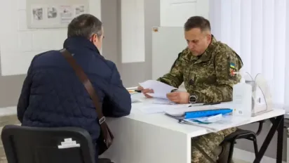 Нововведення з 1 червня: як тепер оформити відстрочку від мобілізації та хто має на це право - фото