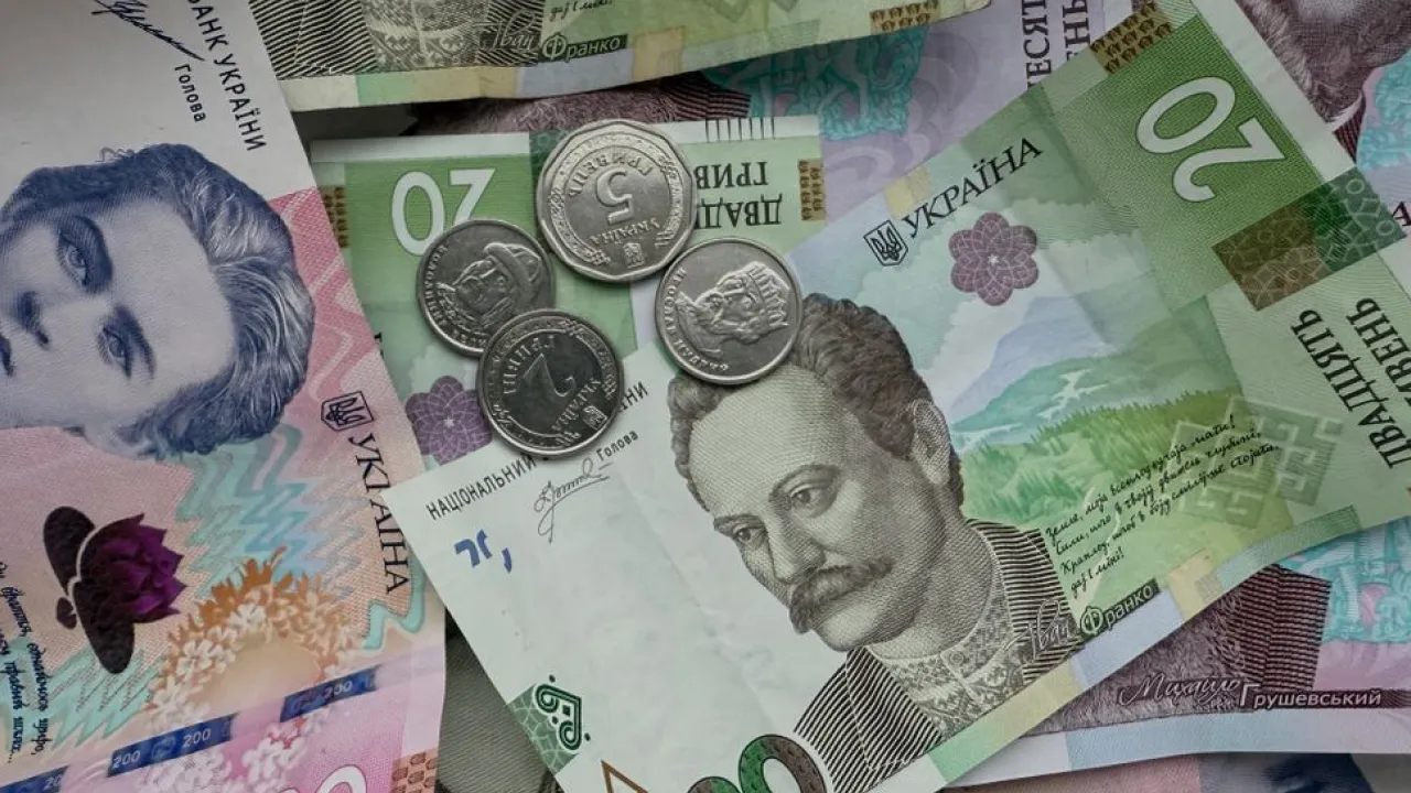 Вимоги зростають: як отримати гроші від держави, якщо немає необхідного пенсійного стажу 