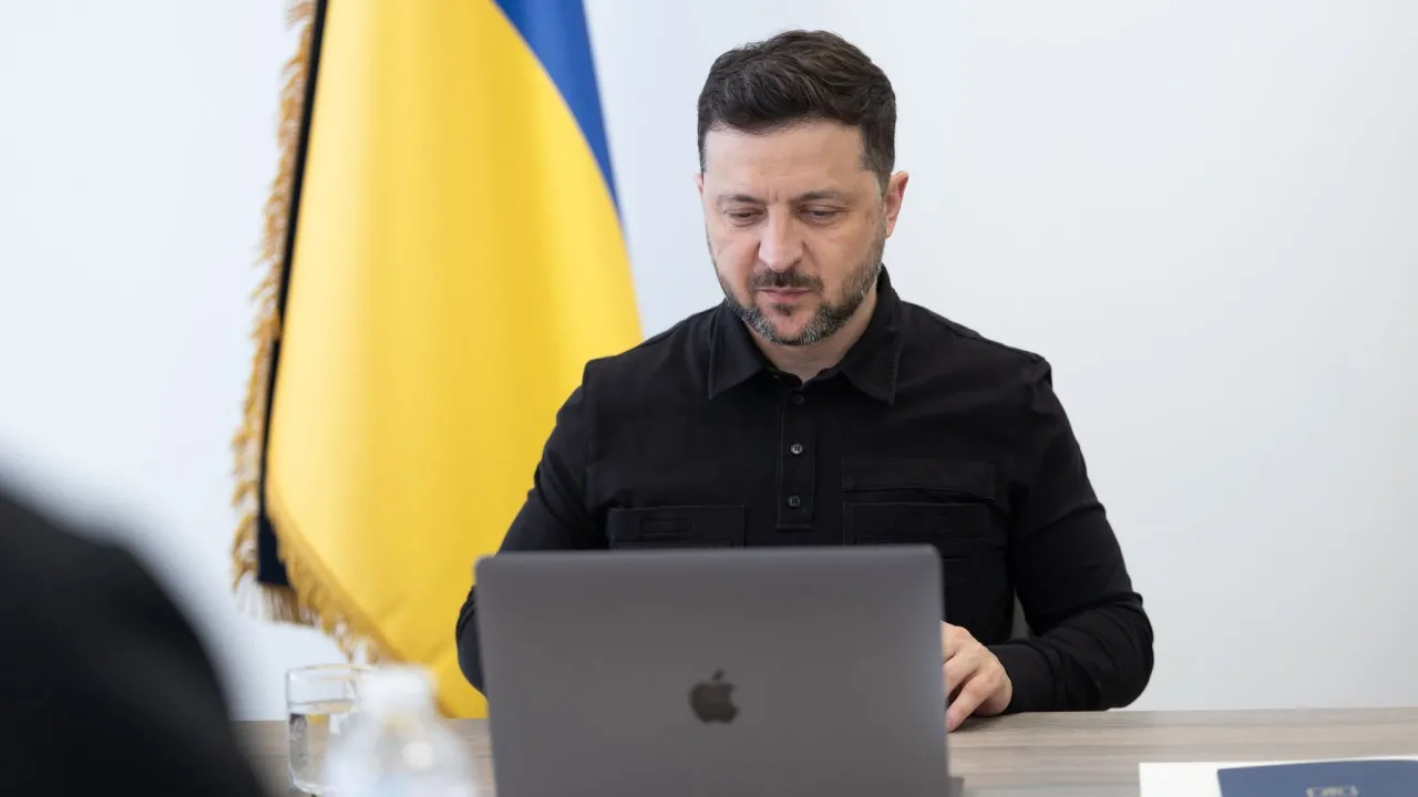 Завтра в Україні відзначатимуть нове свято: Зеленський підписав указ 