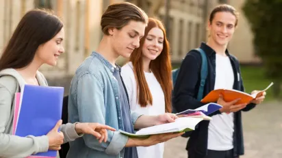 Уряд виділив додаткові мільярди: кому піднімуть стипендії вже з 1 вересня - фото