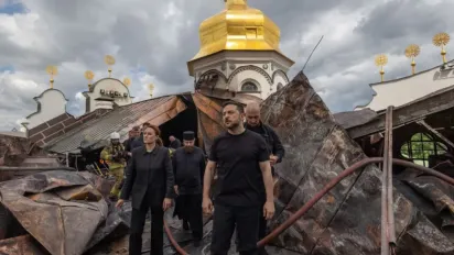 Зеленський прокоментував ідею тристоронньої зустрічі з путіним і Трампом - фото