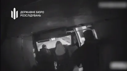 Били і сексуально катували: ДБР викрило групу працівників РТЦК на Одещині (ВІДЕО) - фото