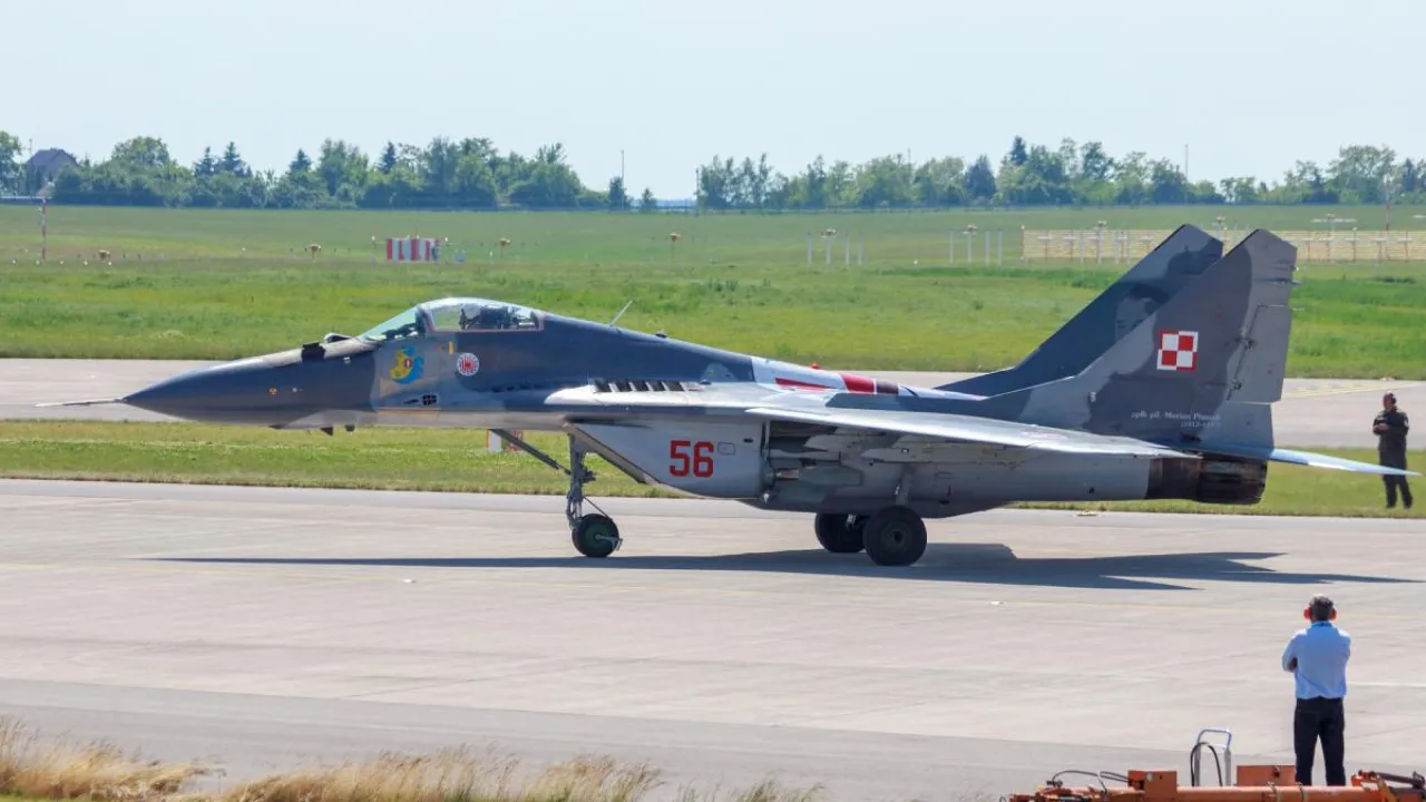 У Польщі пояснили, що заважає передати Україні списані МіГ-29: згадали й скандал навколо УПА 