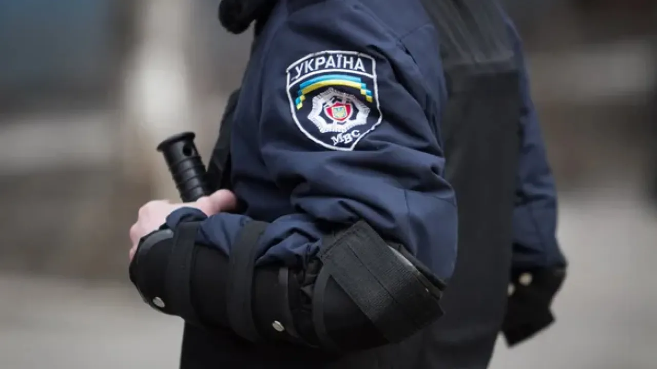 Поліцейським і рятувальникам піднімуть зарплати: скільки платитимуть після підвищення 