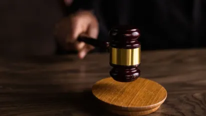 "Знала і мовчала": на Рівненщині судитимуть матір, яка покривала вітчима-гвалтівника - фото
