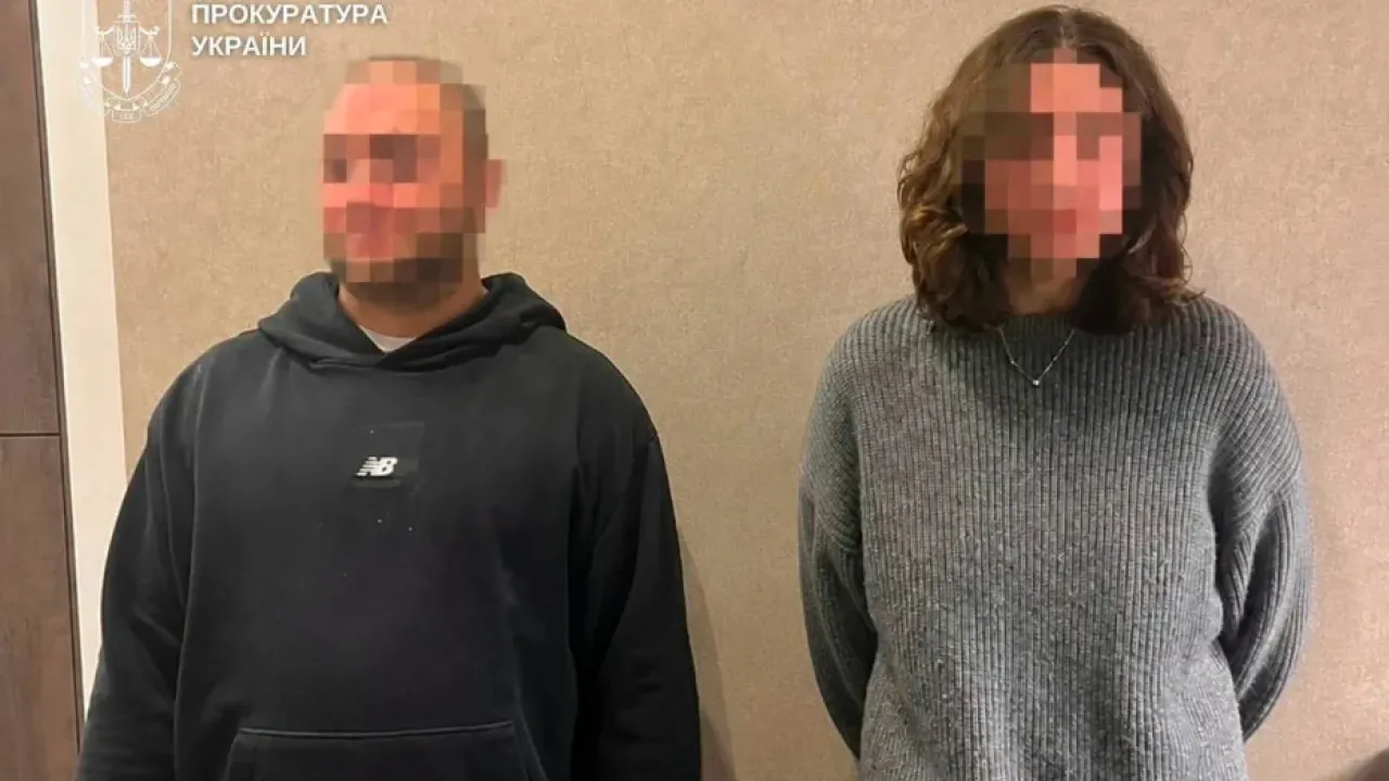 У Києві 24-річний чоловік та його співучасниця катували дівчину і змушували її працювати у секс-індустрії 