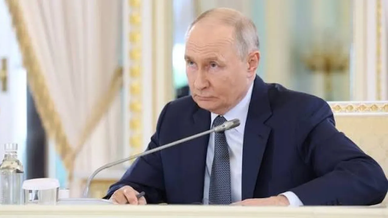 путін відмовляється від компромісів: чого кремль вимагає для завершення війни 