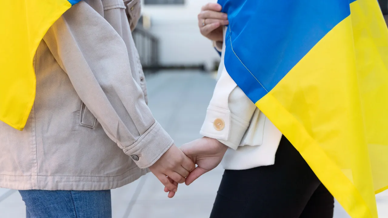 У Мінсоцполітики повідомили, яка частина українців за кордоном готова повернутися 