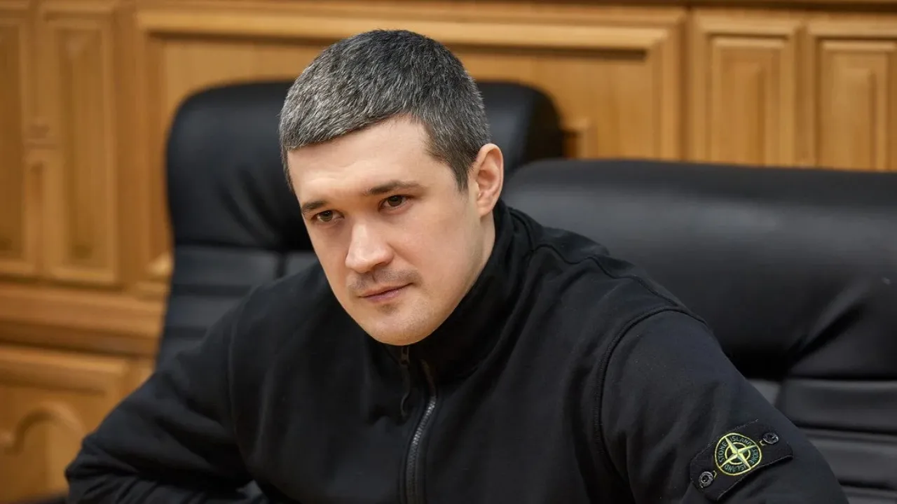 Не повернеться в Міноборони: експерт спрогнозував, чим завершиться конфлікт Федорова і Зеленського 