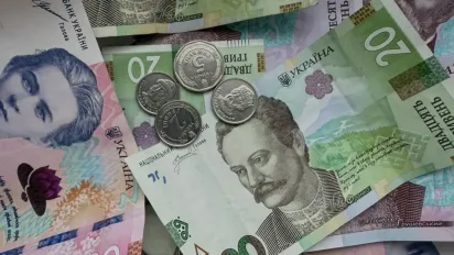 Пенсії по інвалідності 1, 2 та 3 груп у серпні: скільки виплатять та від чого залежить розмір - фото