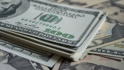 Курс валют наприкінці серпня: скільки коштуватимуть 100 доларів - фото