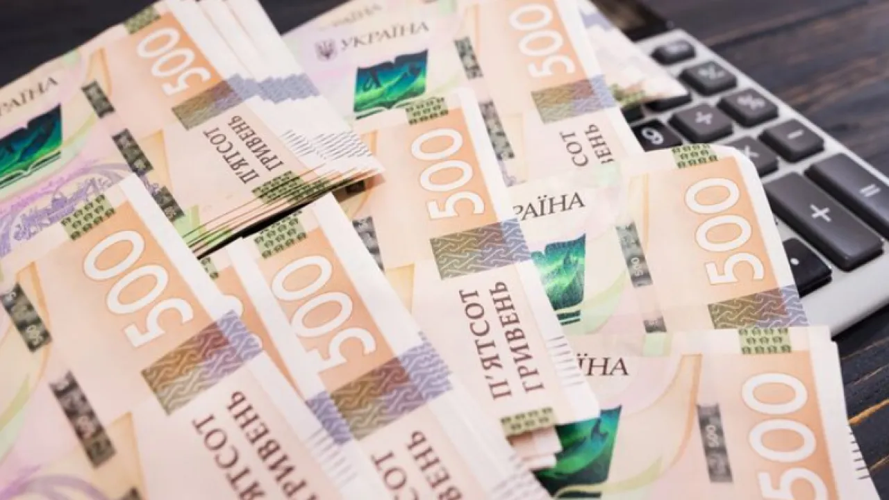 Безкоштовний проїзд для пенсіонерів: у ПФУ пояснили правила та обмеження  