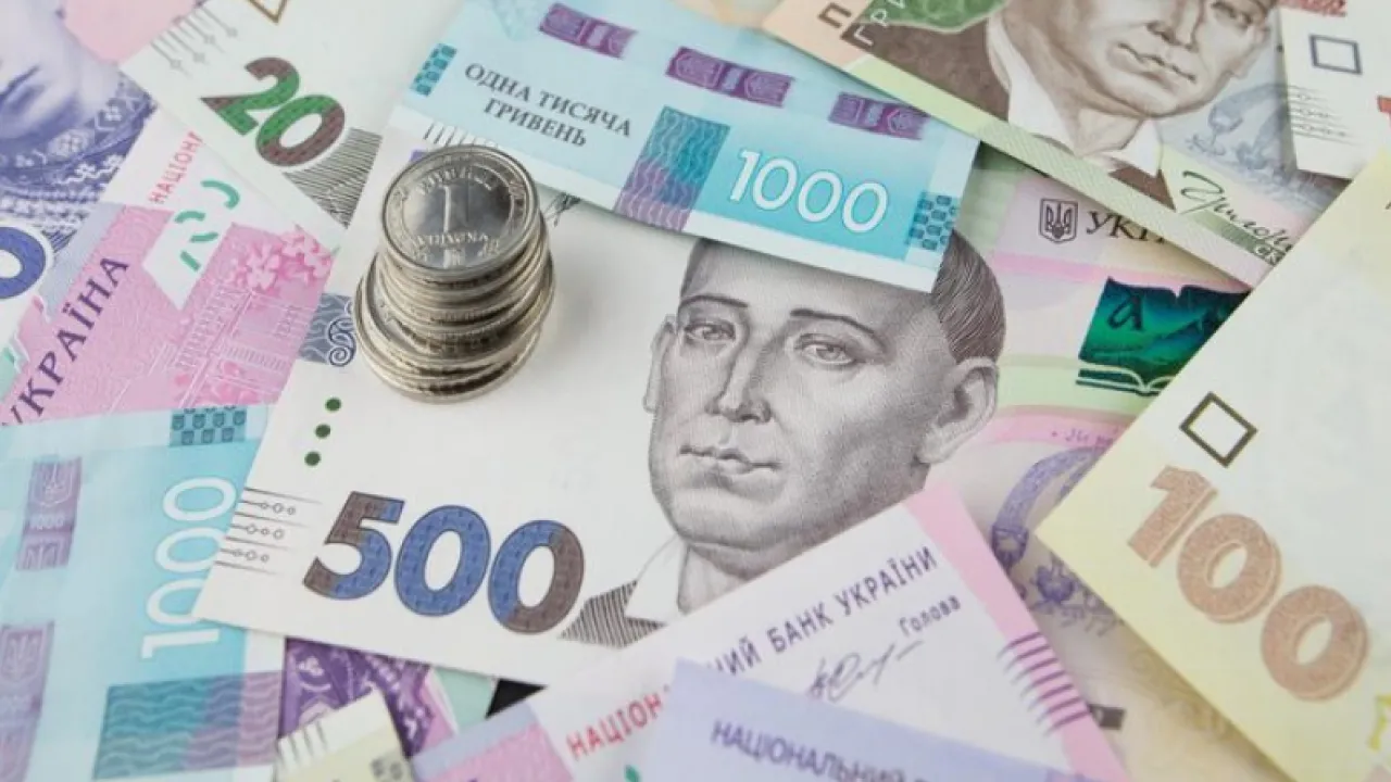 1038 гривень щомісяця: хто з пенсіонерів має право на грошову надбавку від держави 