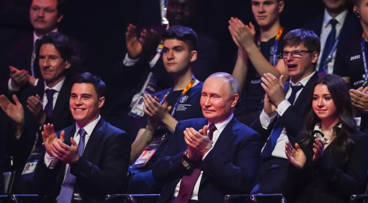 «Коханку путіна» не допустили до змагань: що сталося з російською фігуристкою 