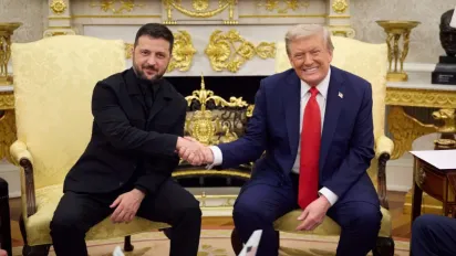 Трамп вимагає від Зеленського зупинити удари по російських НПЗ: що сказав - фото