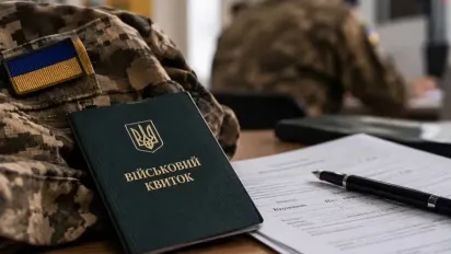 Хто має право служити лише за місцем проживання: повний перелік - фото
