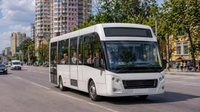 Масштабну реформу маршруток готують в Україні: як це вплине на варітсть проїзду? - фото