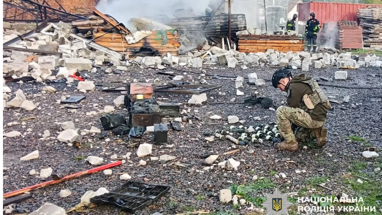 Нічна атака на Рівненський район: пошкоджено підприємство, людей евакуювали, є поранена (ФОТО) 